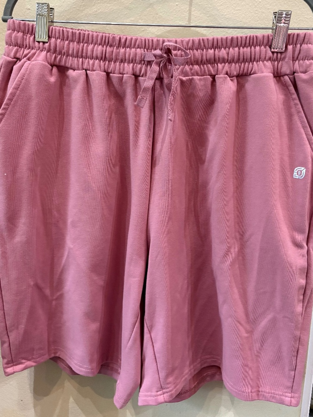 Bermuda Length Yoga Short